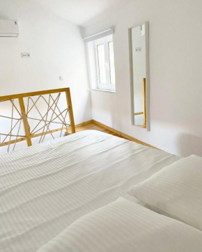 My Little Porto - Charming house in Miragaia, Porto